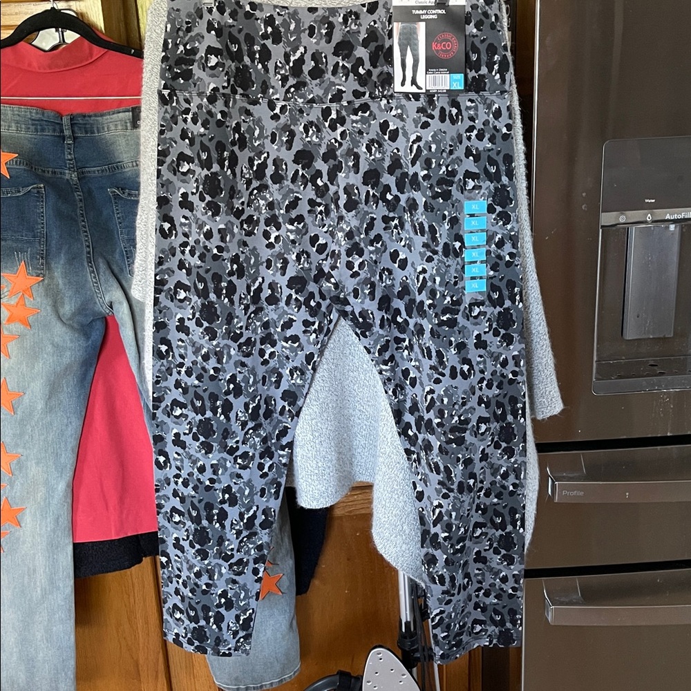 New Khakis & Company Women’s Suave Leggings Tummy Control Size XL